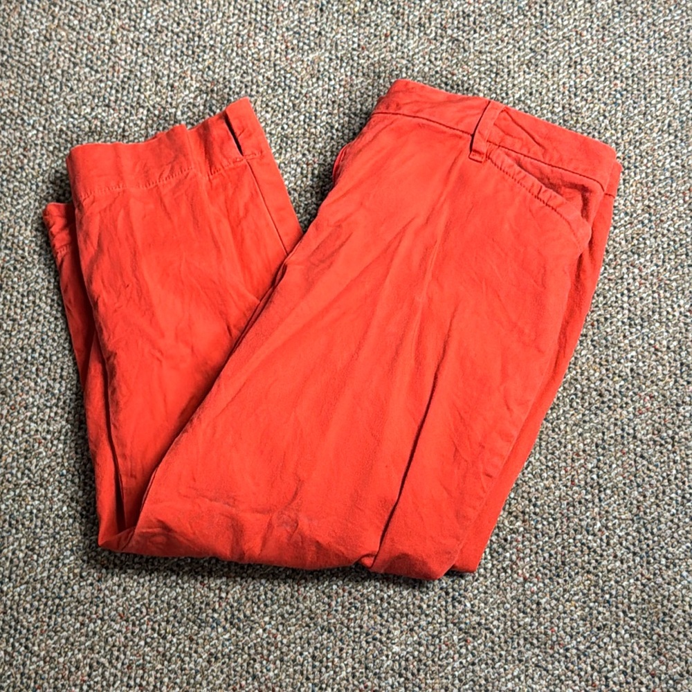 Liz Claiborne cropped pants.  Size 12